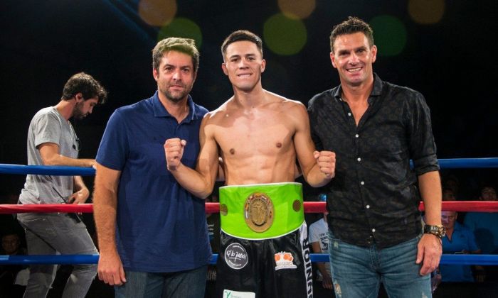 Adrián "Junior" Sasso es campeón sudamericano de boxeo