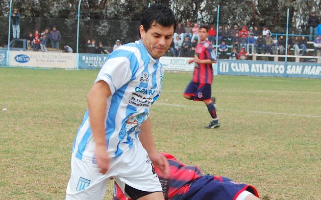 Almada: "Hay que  jugar de igual a igual porque ser cautos nos puede salir mal"