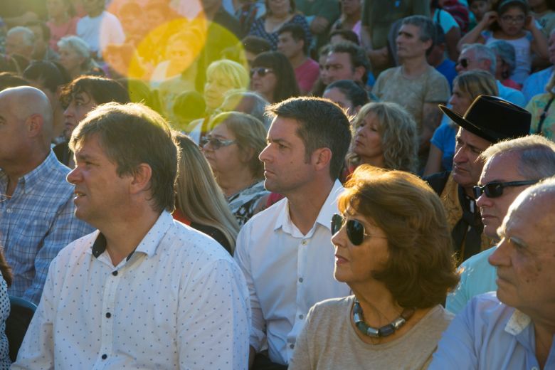 "Los ex combatientes podrán transmitir una experiencia que nos trasciende a todos"