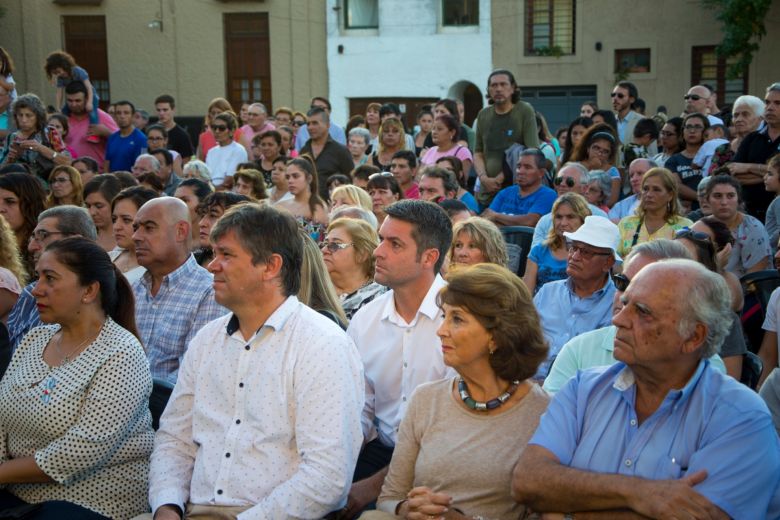 "Los ex combatientes podrán transmitir una experiencia que nos trasciende a todos"