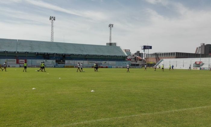 Estudiantes quiere seguir por la senda de la victoria