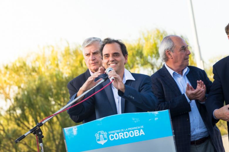 Schiaretti inauguró el puente Obregón Cano