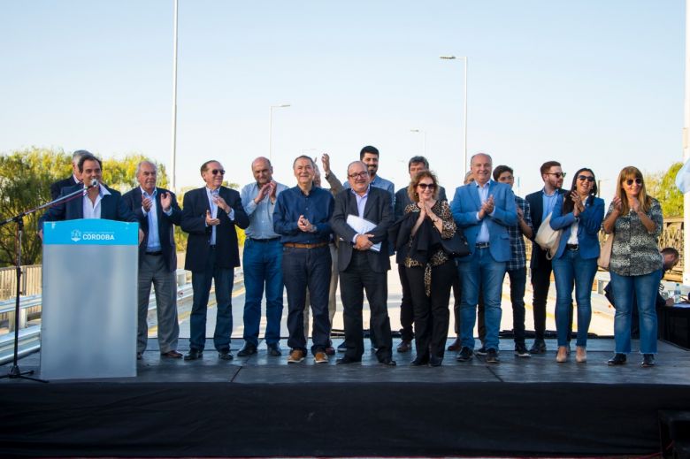 Schiaretti inauguró el puente Obregón Cano