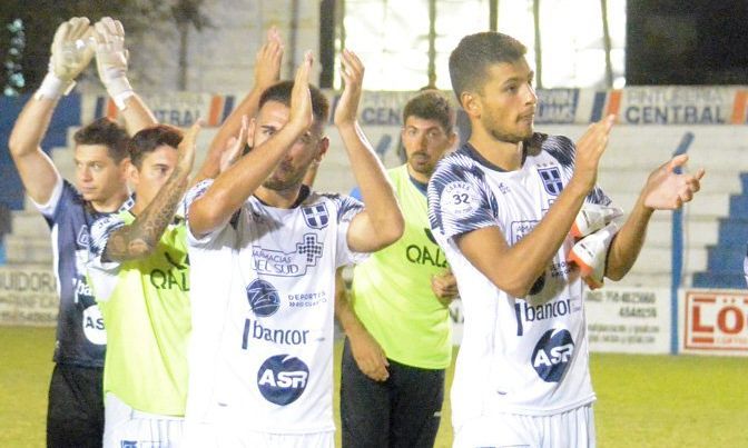 Atenas con equipo confirmado