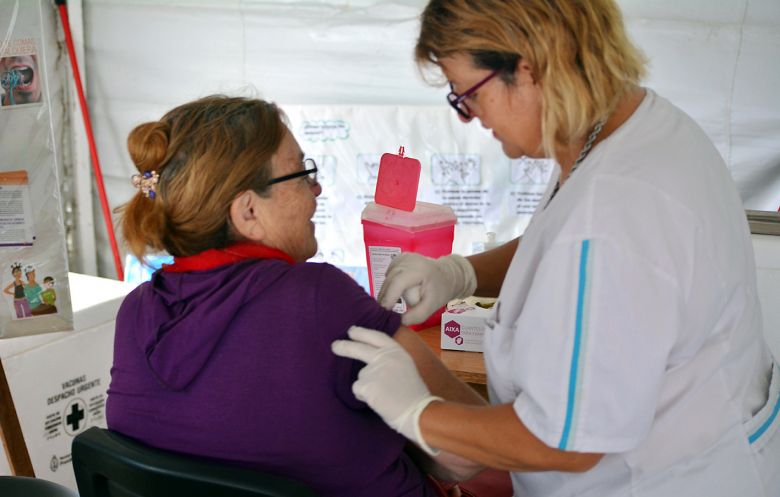 Desde el Centro de Salud la Radio en Movimiento apoya la vacunación contra la gripe