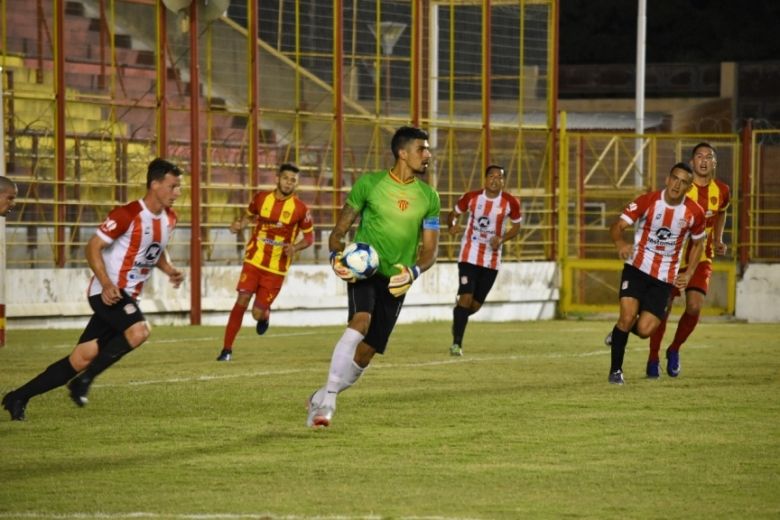 Carrera: "Ojalá que el ascenso quede de nuestro lado"