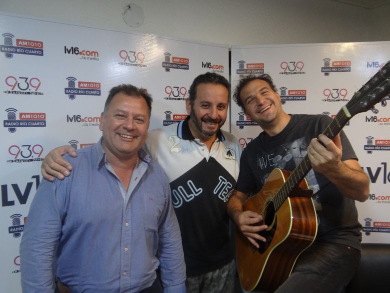 Sergio López en el Acústico de La Mañana del Limón 