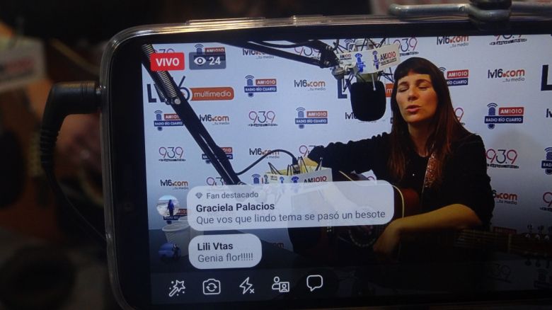 Flor Di Paola en el acústico de La Mañana del Limón