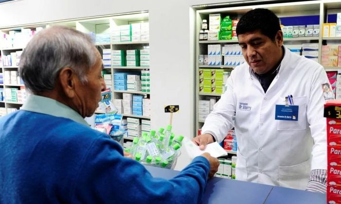 Desde el Colegio de Farmacéuticos aseguran que no hay problemas para entregar medicamentos por PAMI