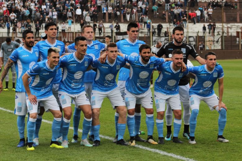 Estudiantes no pudo en Buenos Aires