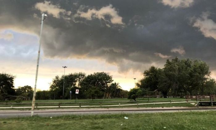 Aparentemente la tormenta de "Santa Rosa" llega este año 