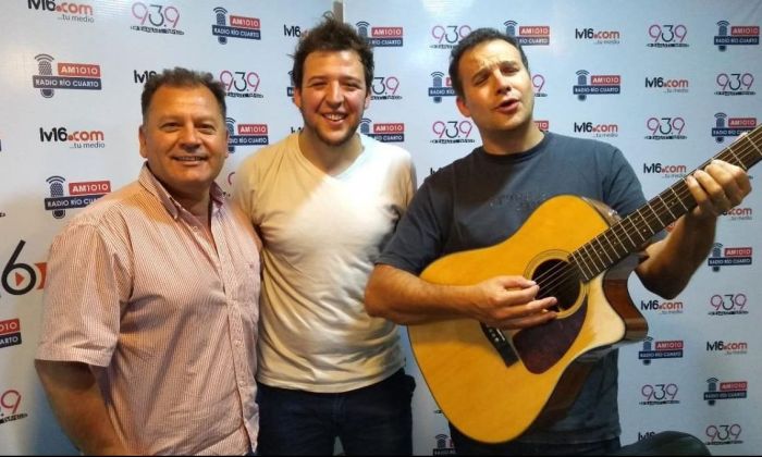 Joaco Amor en el acústico de La Mañana del Limón