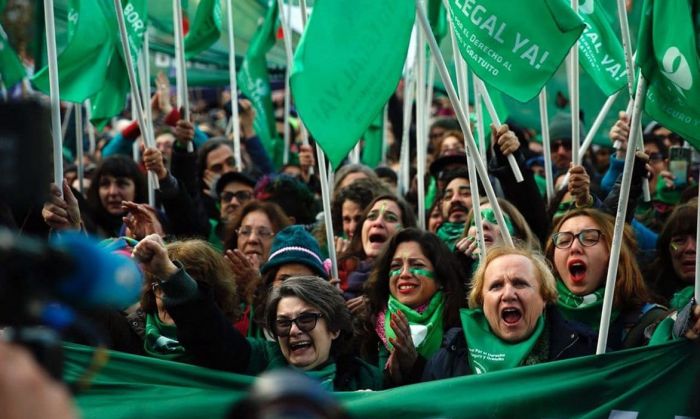 Presentarán amparo para restablecer el protocolo de aborto no punible