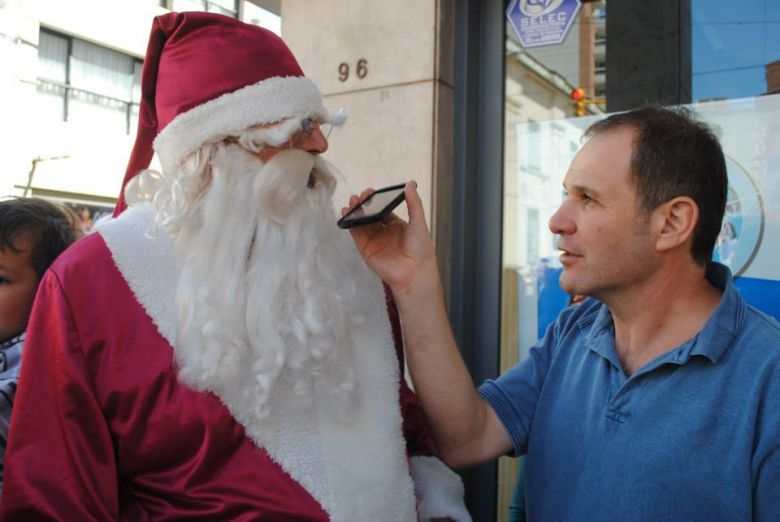 Papá Noel visitó La Mañana del Limón 