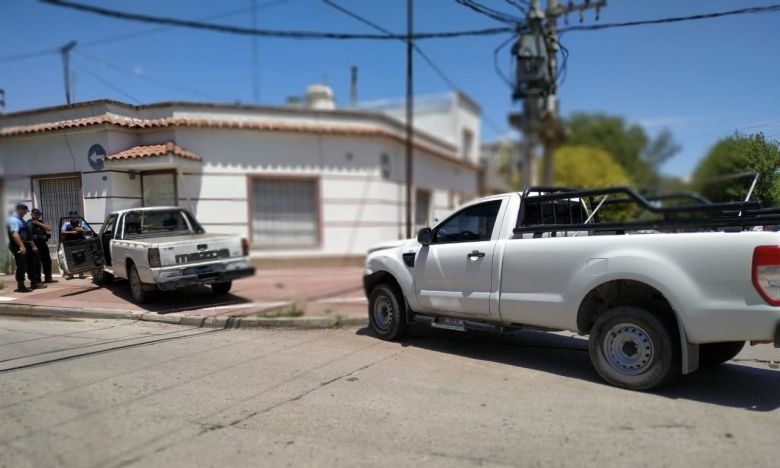 Violento choque entre dos camionetas 