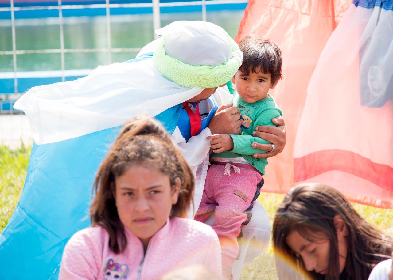 Los Reyes Magos visitaron las colonias de verano