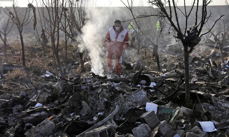 Mueren los 176 pasajeros de un avión de Ucrania que se estrella en Irán