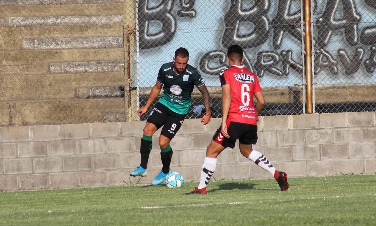 Estudiantes disputó el primer amistoso con Chacarita