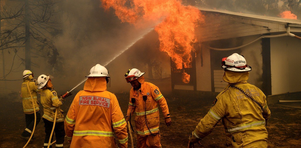 Tres bomberos estadounidenses murieron al estrellarse su avión en Australia