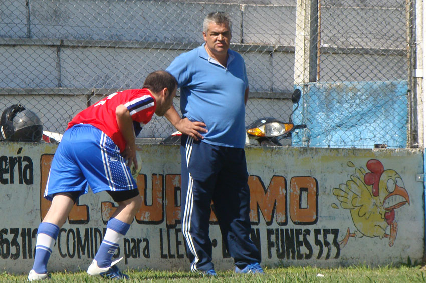 Schiaverano: “Feliz de seguir en un club que me trata bien”