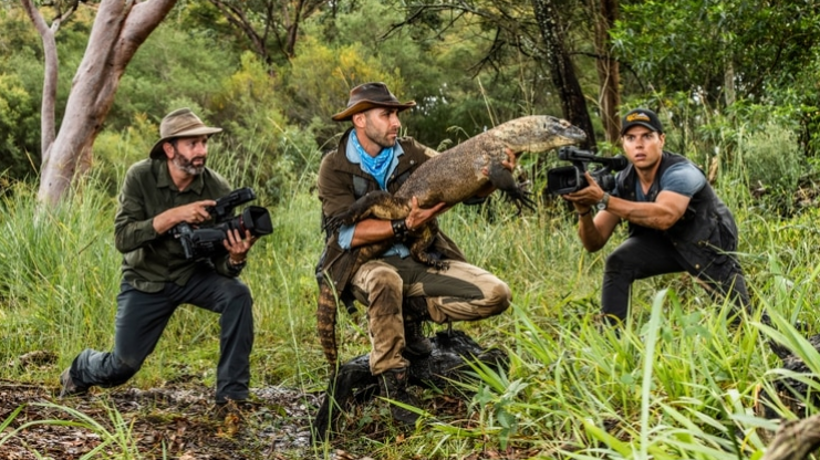 Se deja picar por los insectos más aterradores y es un éxito en Youtube: ¿quién es Coyote Peterson?