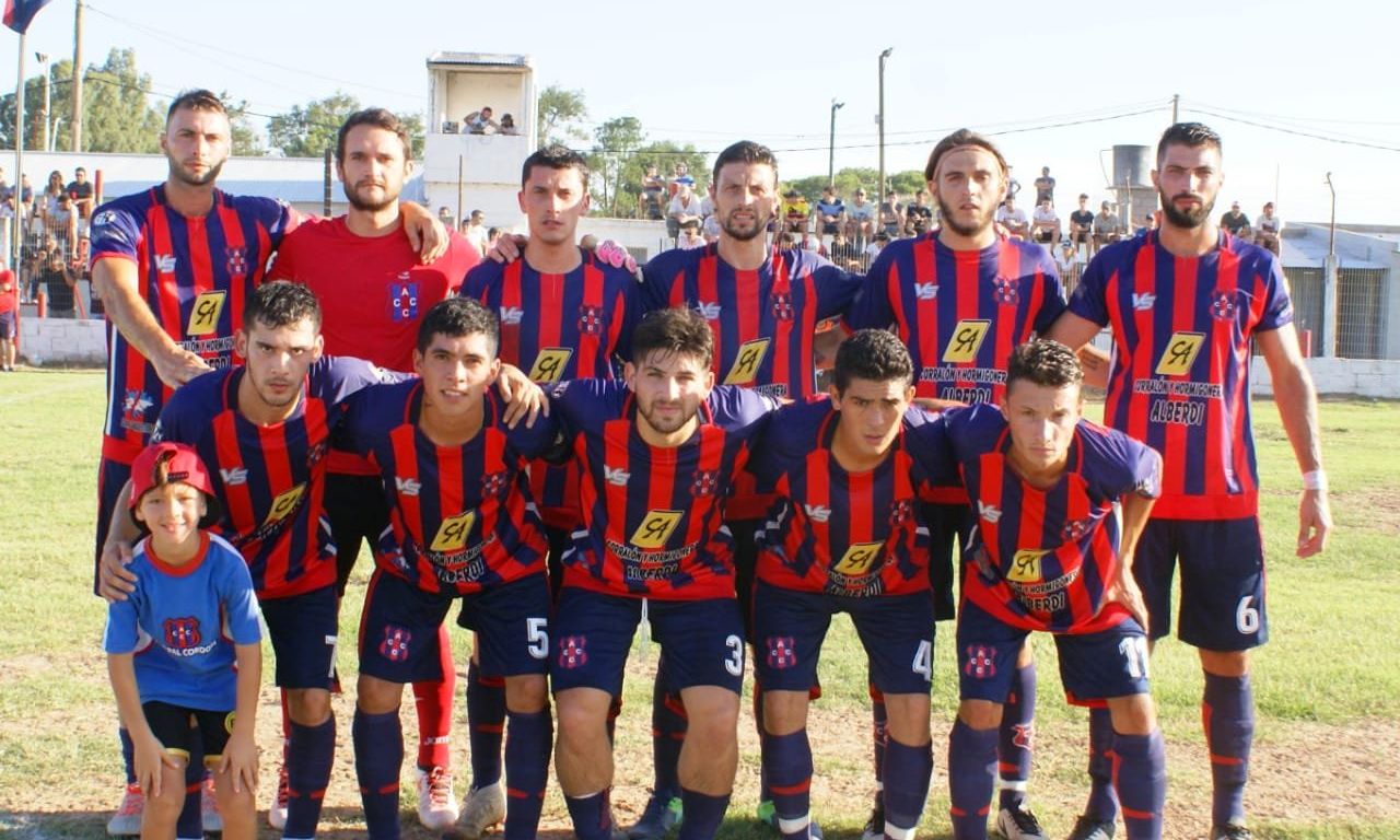 Central Córdoba le ganó al "Canalla" por la mínima