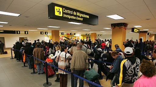 Coronavirus: migraciones controla que personas provenientes de países infectados cumplan con la cuarentena obligatoria