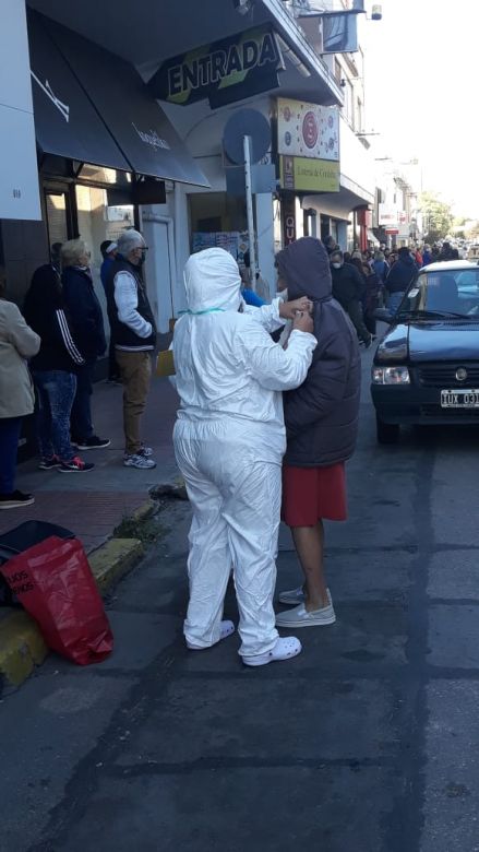 También hubo vacunación durante la apertura de los bancos