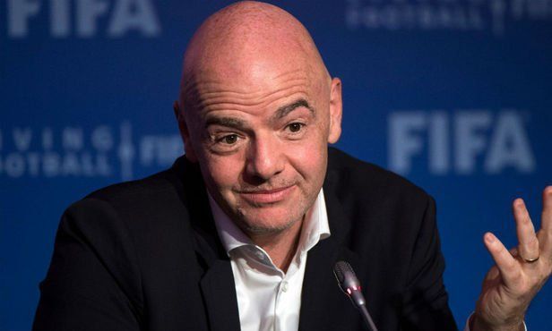 Infantino: "Jugaremos cuando podamos jugar, puede ser julio o agosto"