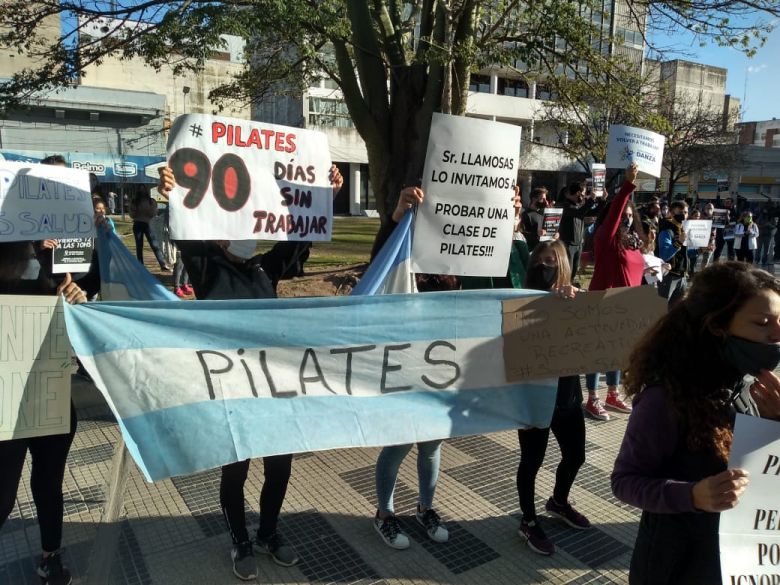 Gimnasios, escuelas de danzas y pilates se movilizaron nuevamente para solicitar aperturas de actividades