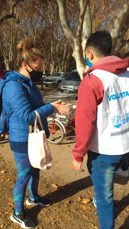 Provincia realiza una campaña de concientización para prevenir el Covid-19 en espacios públicos