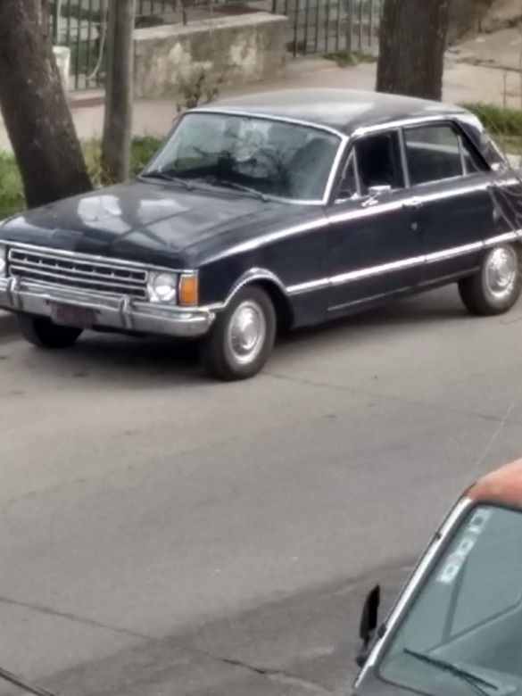 Aniversario de la venta del primer Ford Falcon en Argentina 