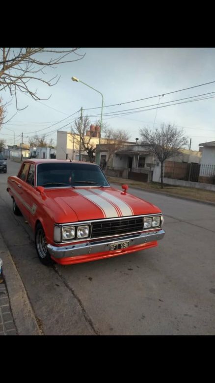 Aniversario de la venta del primer Ford Falcon en Argentina 