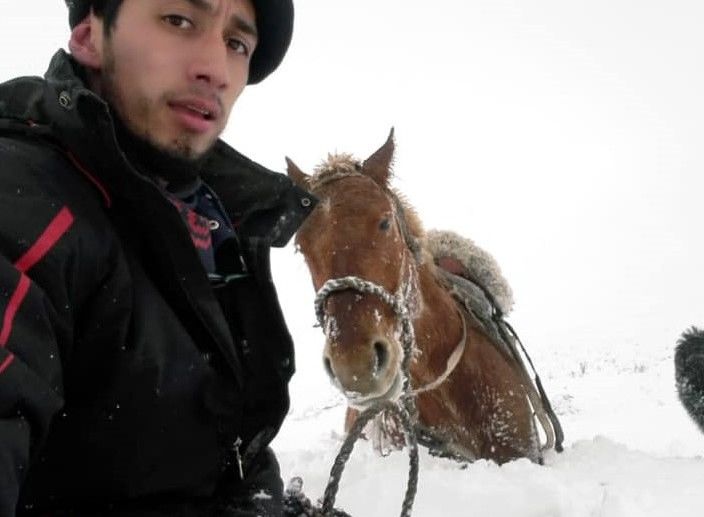 ​​​​​​​Espectacular rescate de un peón rural en un pueblo de Río Negro