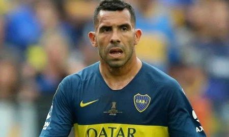 Tevez: "No es momento para que vuelva el fútbol, hay gente muriendo"