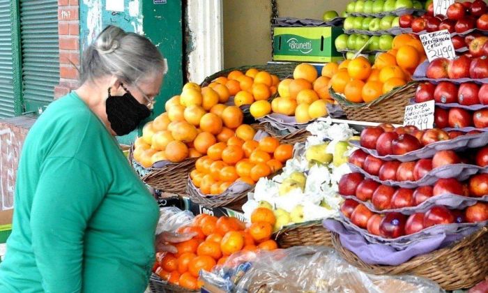 Por cuestiones estacionales, considerable aumento de algunas frutas y verduras