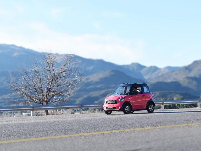 Tito, el mini auto eléctrico que promete ser el más barato del país y que ya arman en San Luis