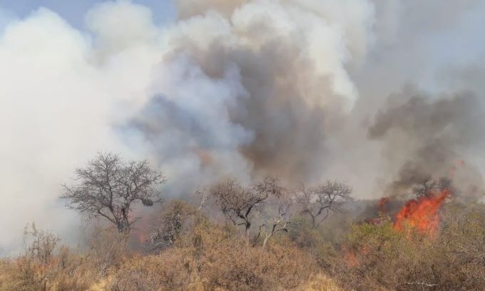 Bomberos controlaron los cuatro focos de incendio en las sierras cordobesas