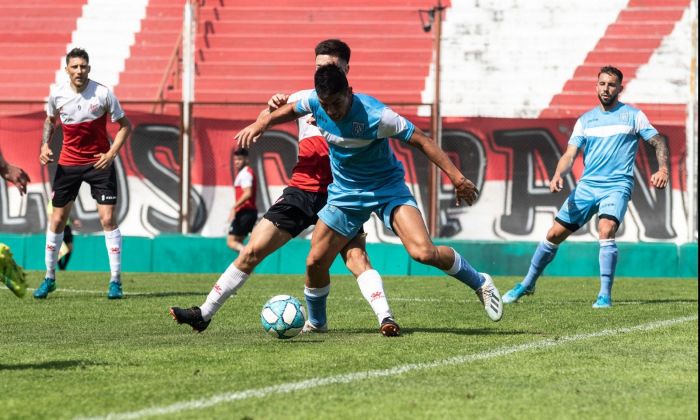 Estudiantes jugó sus primeros amistosos de pretemporada