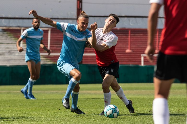 Martínez Schmith: "El equipo se vio firme, tuvo movimientos muy buenos"