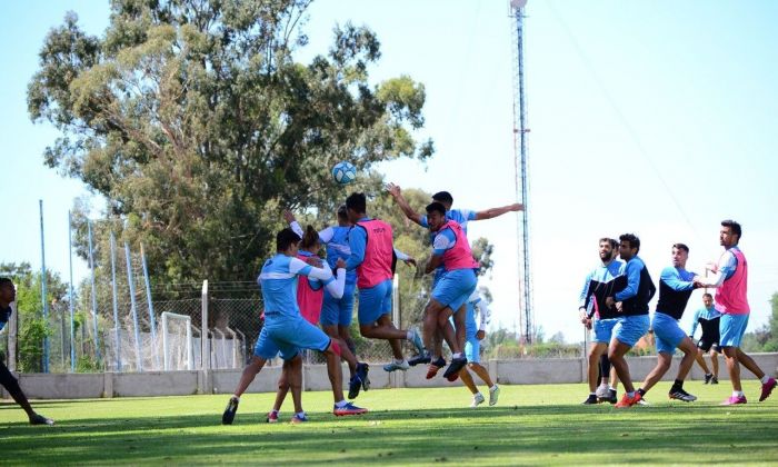 Estudiantes confirmó un nuevo amistoso