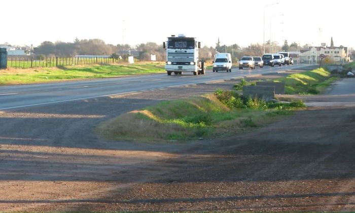 Autovía Río Cuarto-Holmberg: exámenes pre ocupacionales y unos 500 curriculums mientras esperan el inicio de la obra