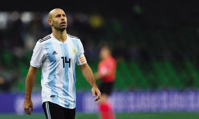 Se retira Mascherano