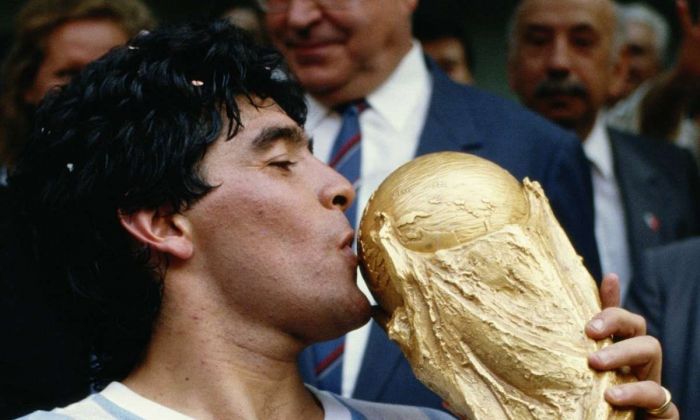 Murió Diego Armando Maradona