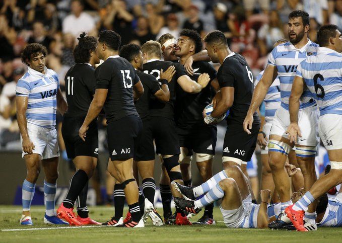 Los Pumas quedaron sin invicto