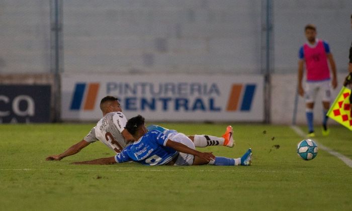 Tercer empate de Estudiantes