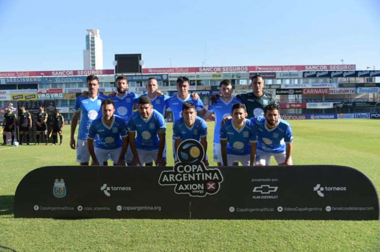 Estudiantes lo ganó sobre el final