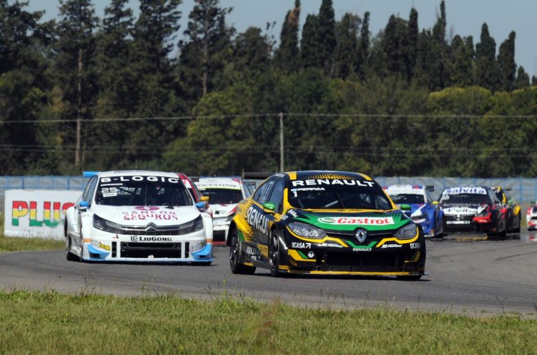 Pernía se llevó el triunfo del Súper TC 2000 en Río Cuarto