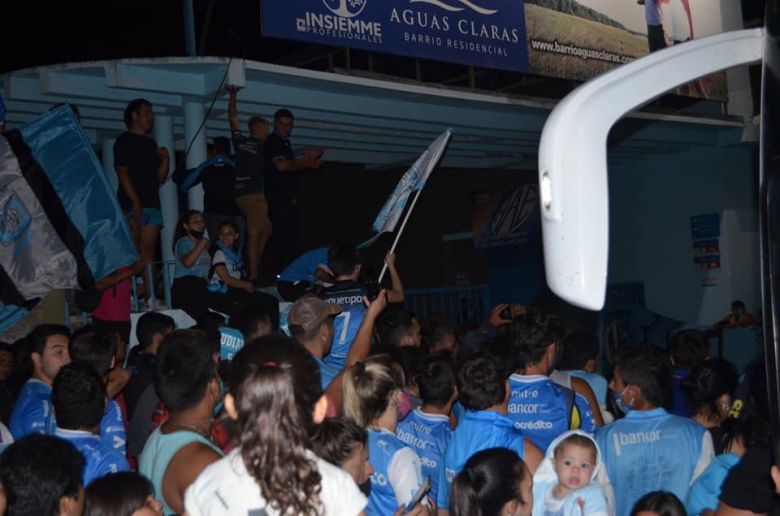 Estudiantes partió a su cita con la gloria