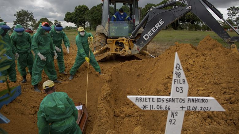 Se acabaron los tubos de oxígeno en Manaos, en una nueva ola de muertes por Covid-19